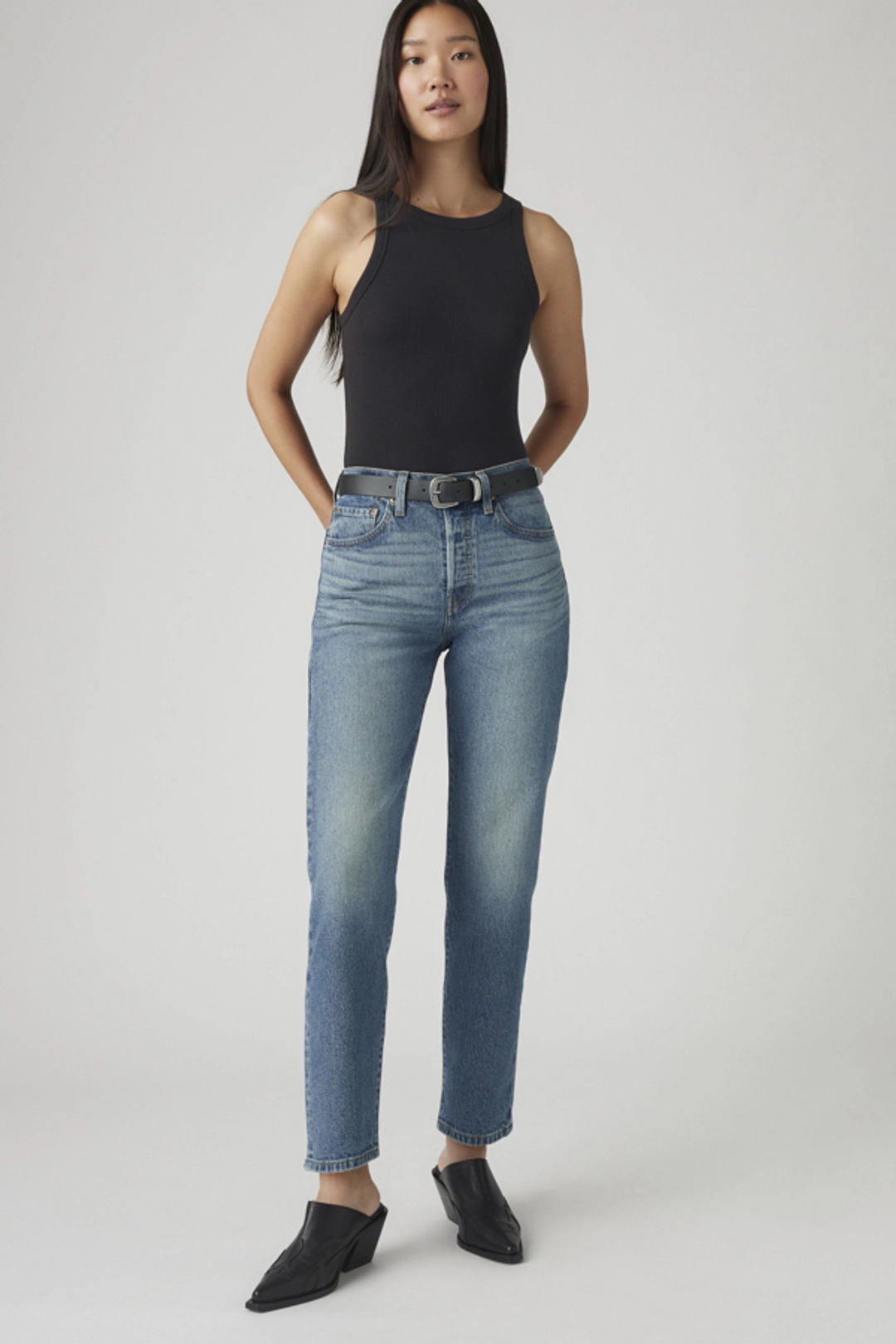 Levi's Jean Coupe Courte 501 - Femme - Noir / Black Sprout - 34X28