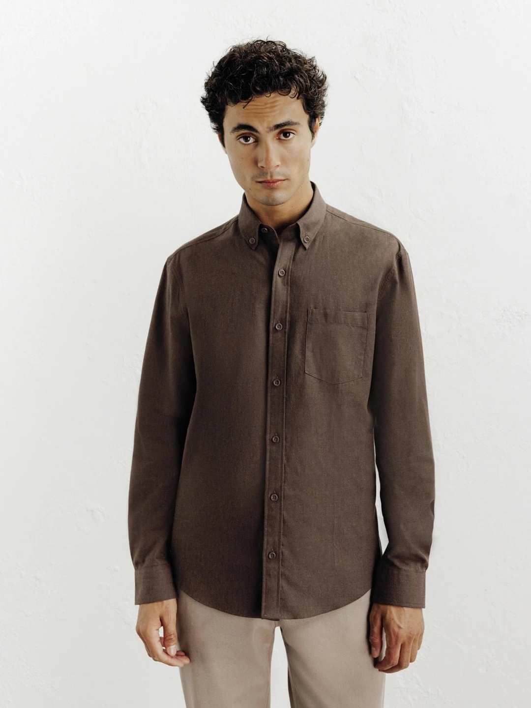 IZAC - Chemise casual avec col boutonné marron