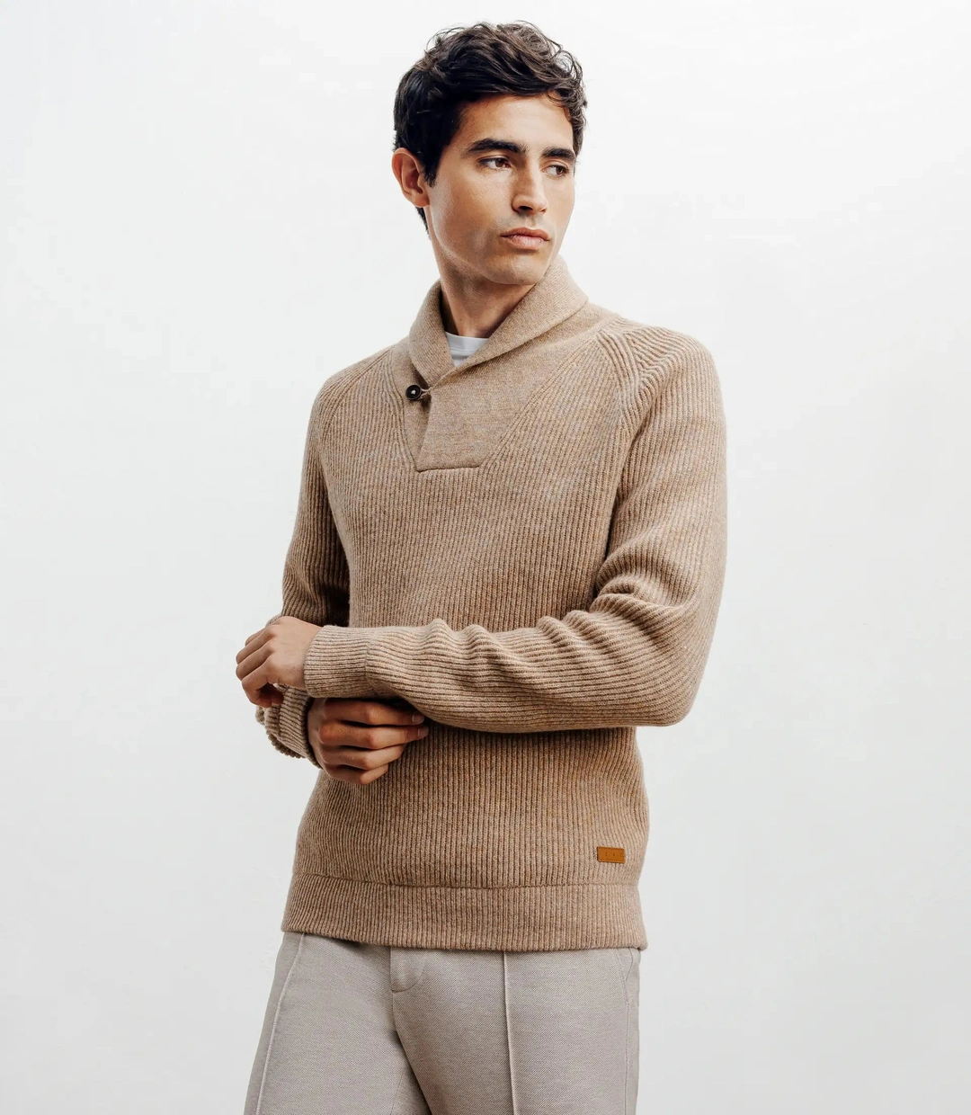 IZAC - Pull en laine col châle beige