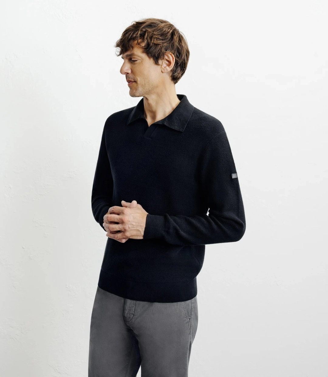 IZAC - Pull col polo ouvert noir