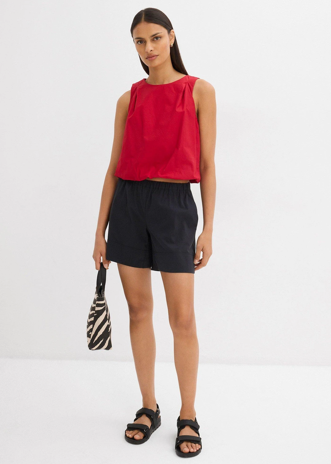 Short ample - 2