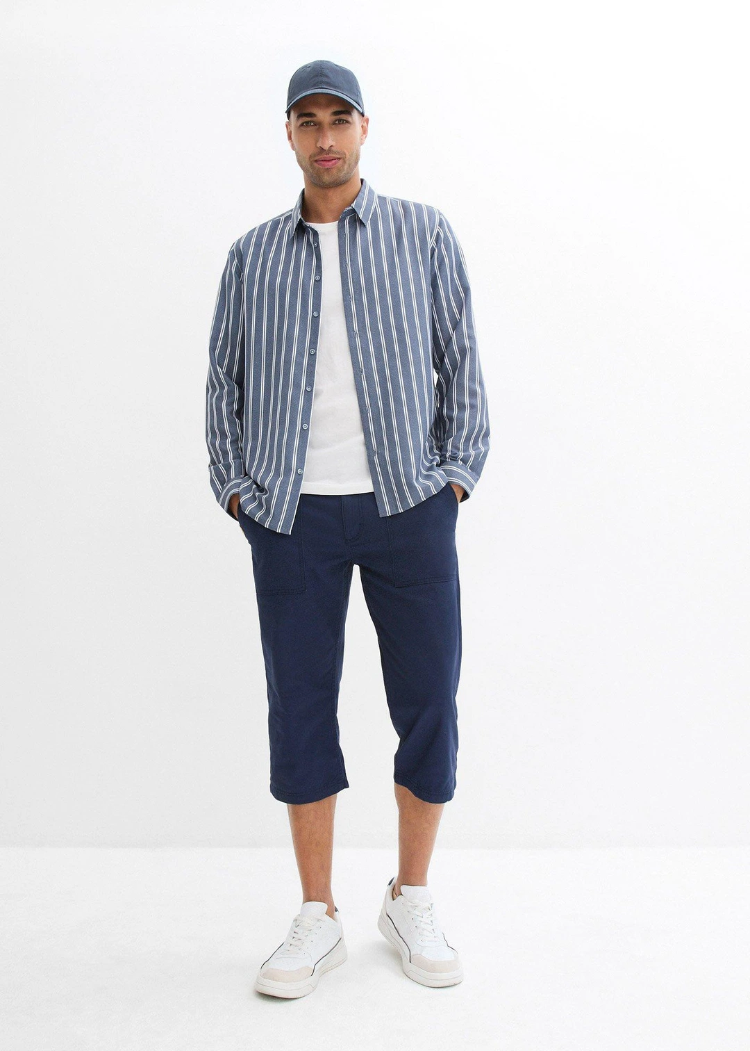 Bermuda long avec poches plaquées, Regular Fit - 2