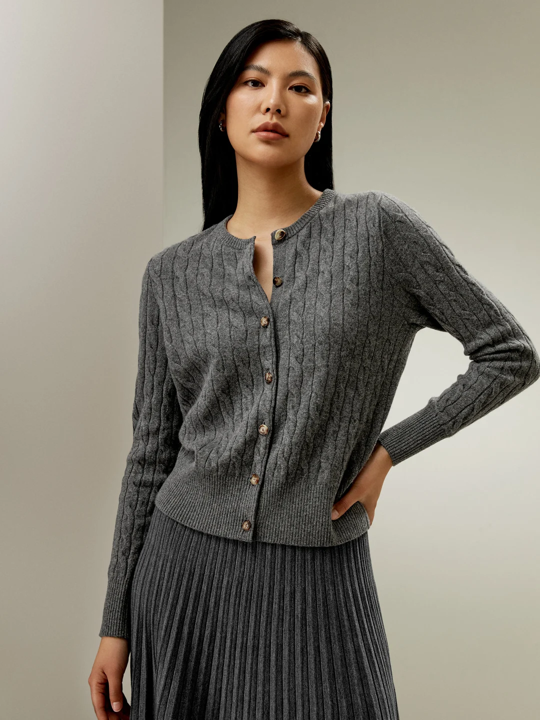 LILYSILK Cardigan Blanc Col Ras Du Cou En Tricot Côtelé 100% Bébé Cachemire Élégance Intemporelle Et Style Sophistiqué L
