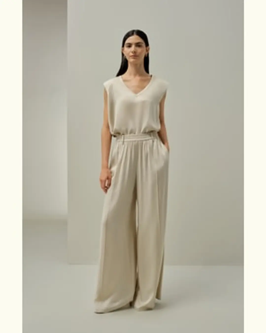 LILYSILK Top Soie Suédée Col En V Sans Manches Coupe Standard Soie 100 % Luxueuse Les Essentiels De La Garde-Robe Légèreté Luxueuse Blanc Naturel Xl