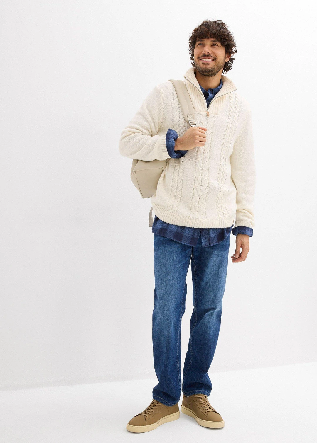 Jean extensible, coupe droite et regular