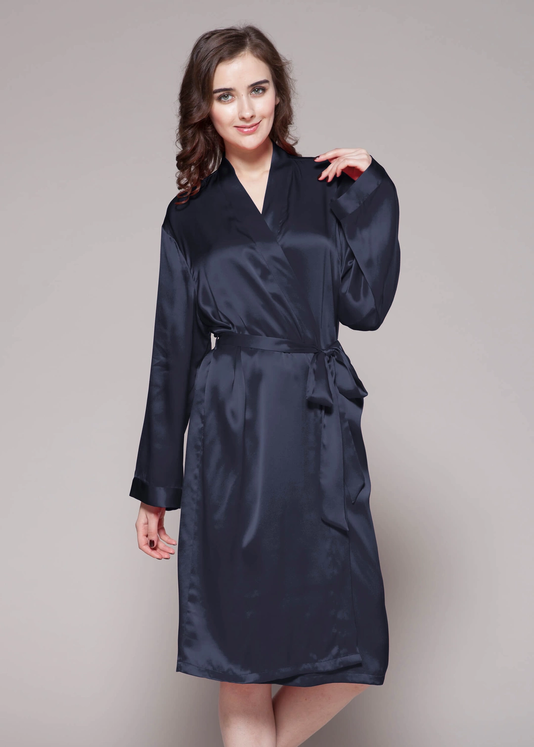 LILYSILK Peignoir Long Soie Femme Noir Banded Cuffs, Ceinture En Soie 100% Soie De Mûrier Bon Rapport Qualité-Prix, Respectueux De La Peau XL