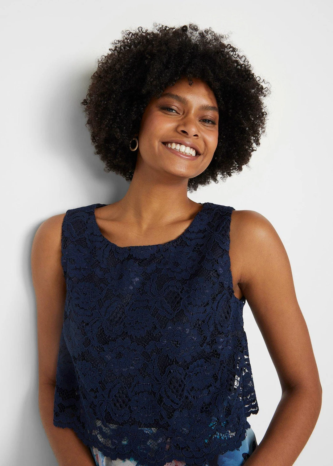 Robe en mousseline avec dentelle