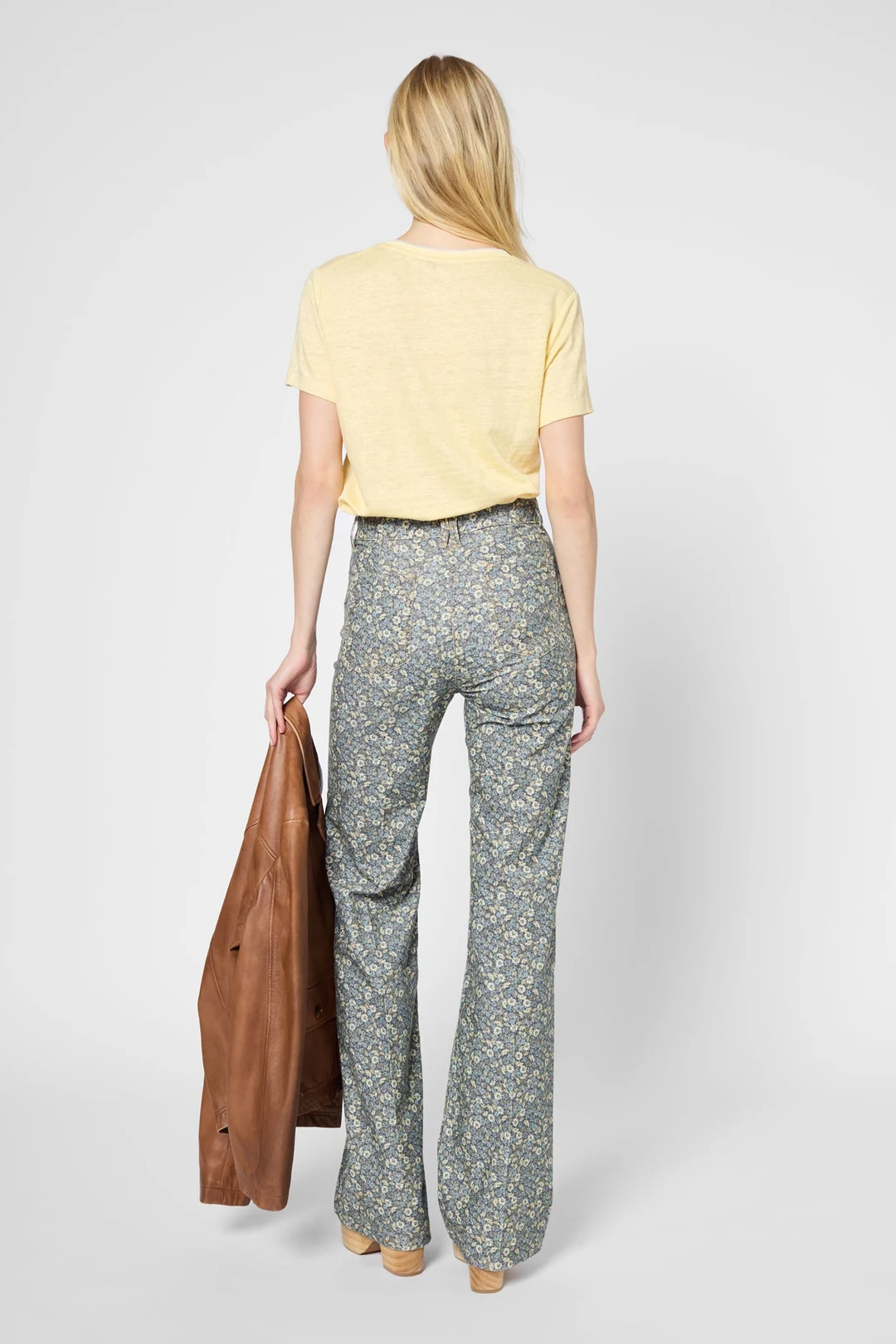 T-shirt en lin et col V argenté - GILBERTE - Jaune