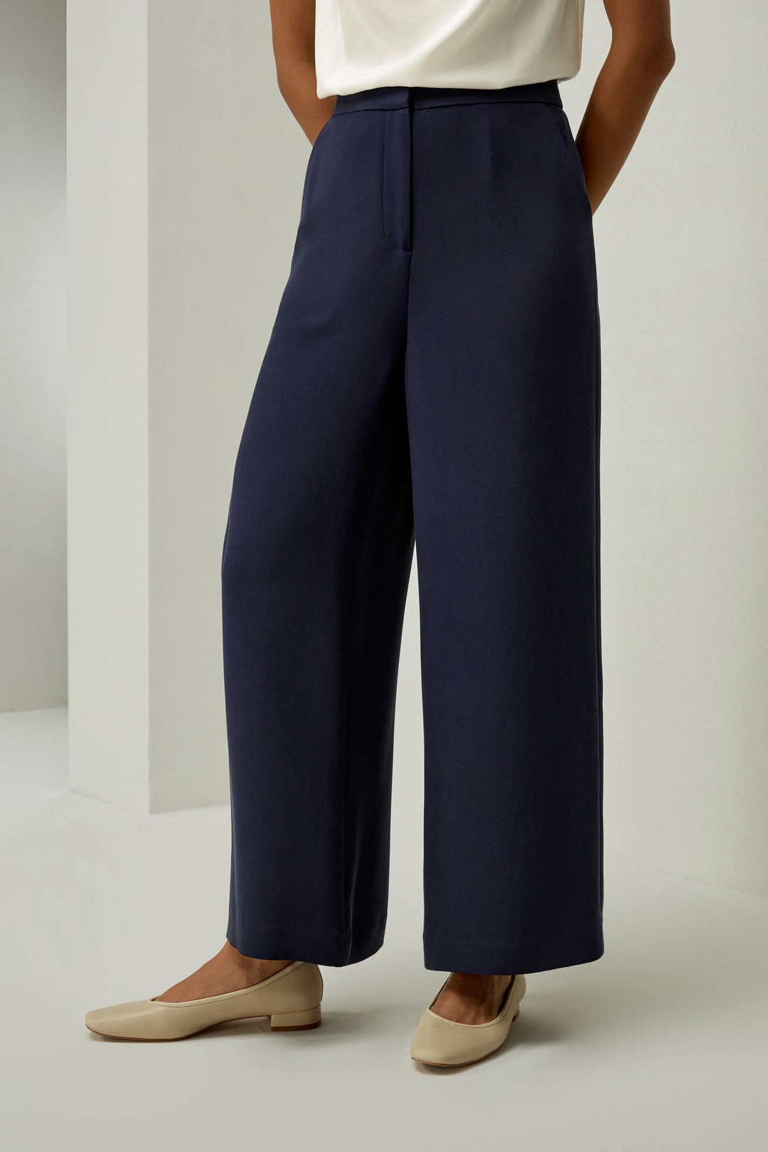 LILYSILK Pantalon En Soie La Coupe Droite Soie De Haute Qualité Mettant En Valeur La Féminité Modèle Classique Bleu Royal 48