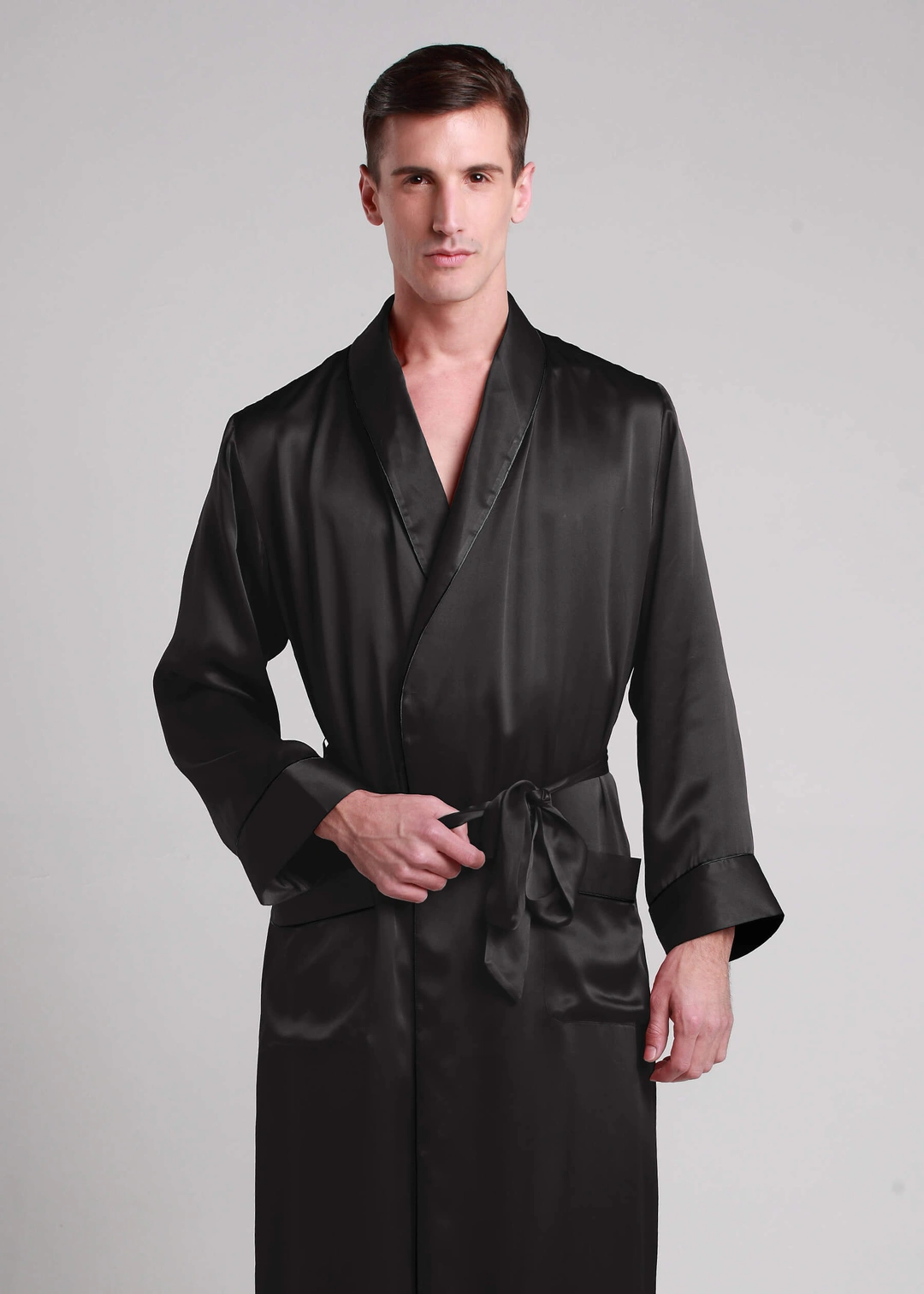 LILYSILK Robe De Chambre Longue Soie Homme Noir Col Rabattu, Style Naturel 100% Soie De Mûrier Respirant Super Léger Robe De Chambre XS