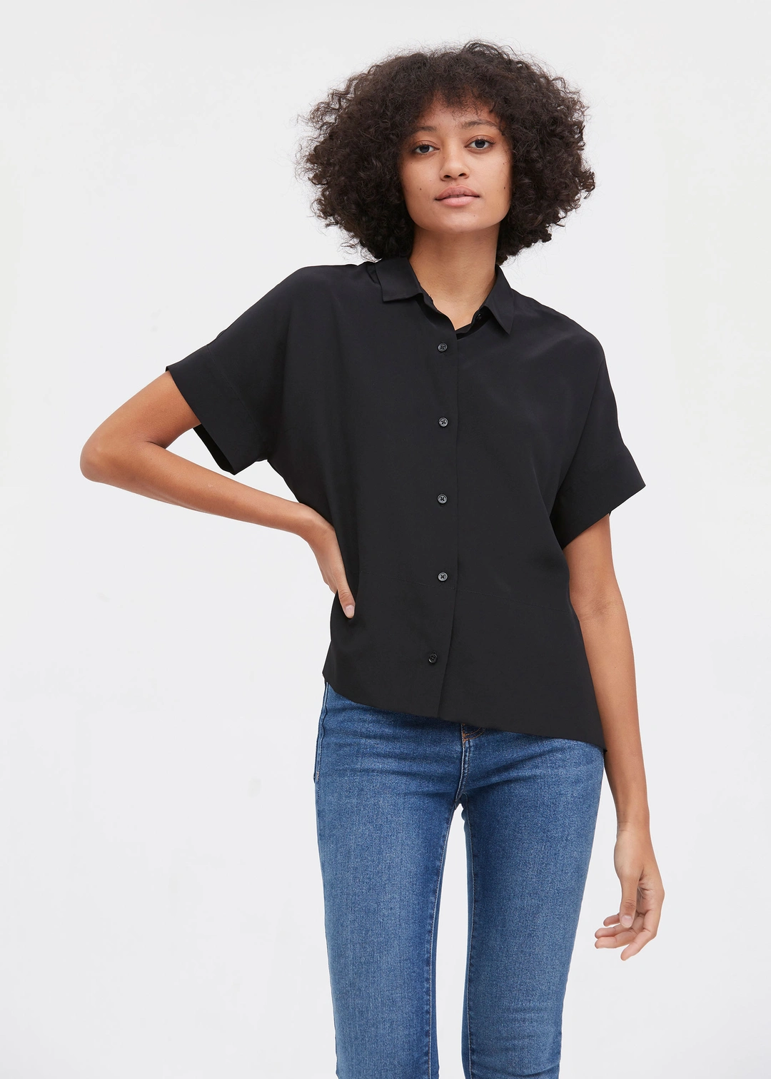LILYSILK Tee Shirt 100 Soie Femme Manches Courtes, Bouton Classique 100% Soie De Mûrier Léger Et Résistant Aux Rides Chemises