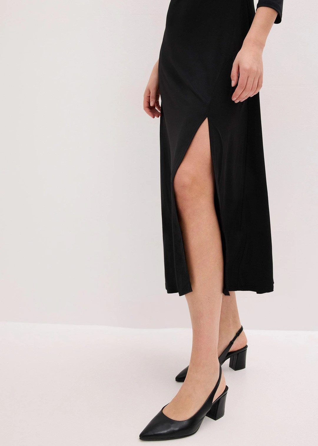 Robe midi drapée à manches 3/4 - 3