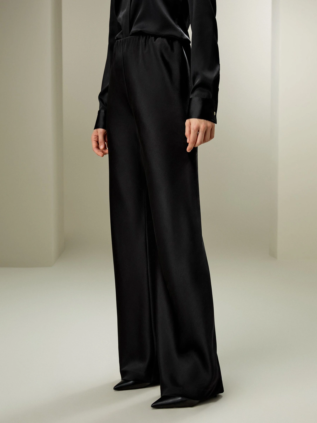 LILYSILK Pantalon En Soie Naturelle Femme Coupe En Biais Intégral Soie De Mûrier Coupe Régulière Facile À Assortir Bleu Minuit Petite 36