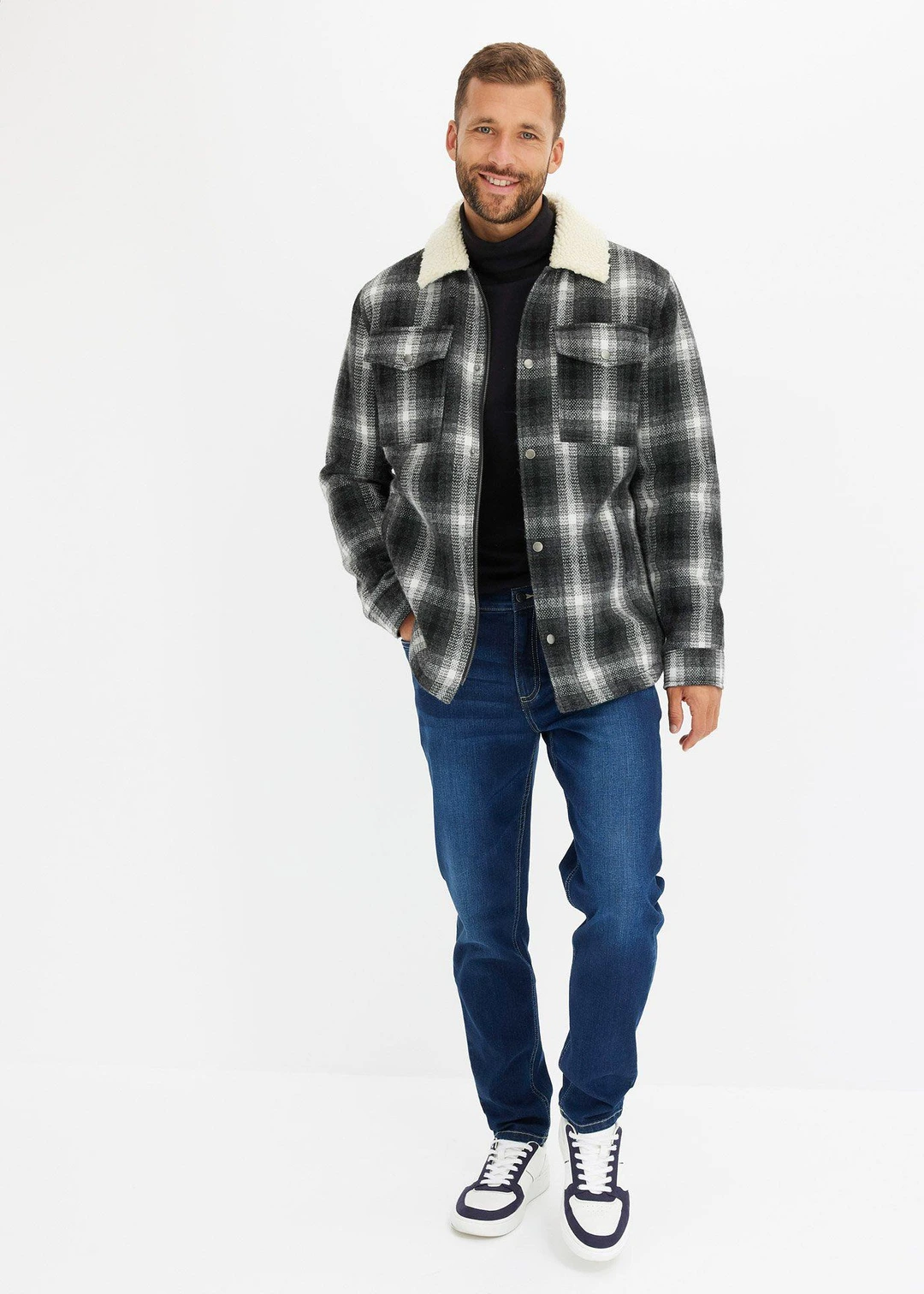 Jean regular, fuselé