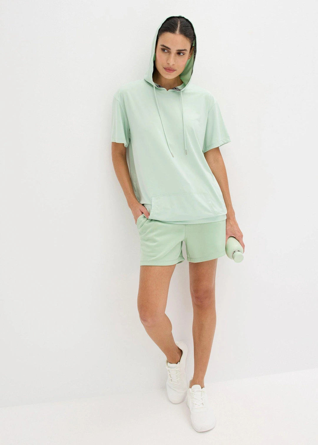 T-shirt de sport oversize avec capuche, séchage rapide - 2