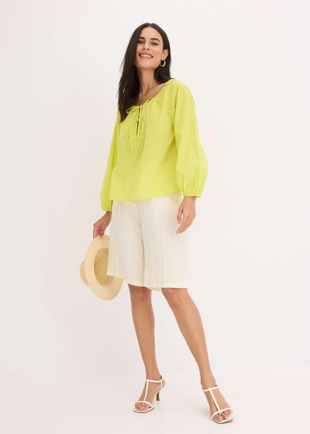 Bermuda doux en viscose mélangée