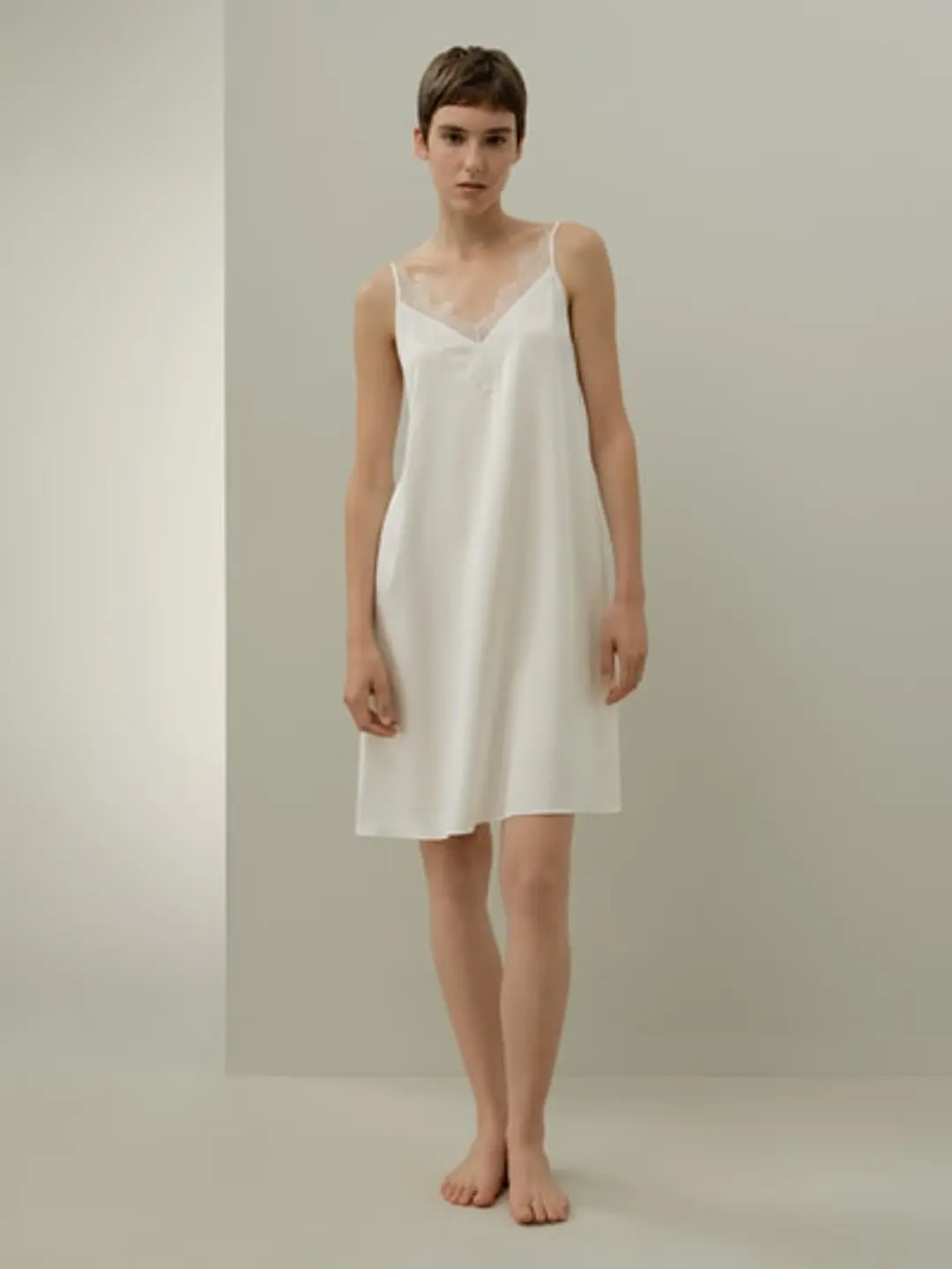 Chemise de nuit soie lavable bordure dentelle