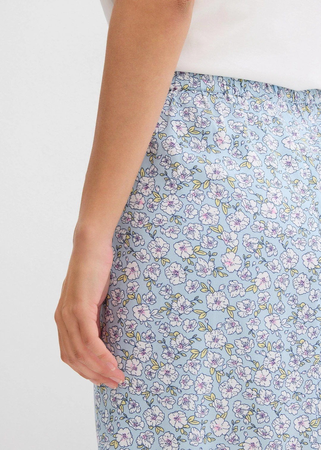 Mini-jupe en viscose fluide - 3