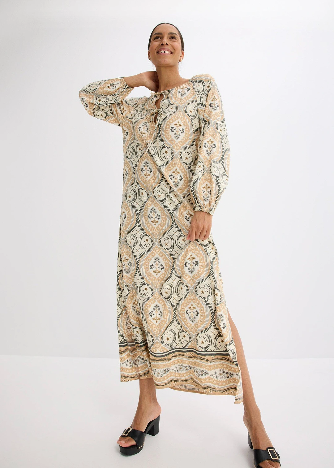 Robe caftan imprimée en viscose fluide