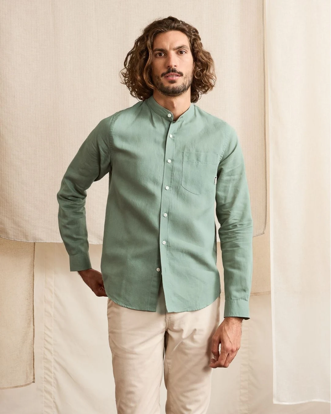 Chemise en lin vert clair - CHIAVARI