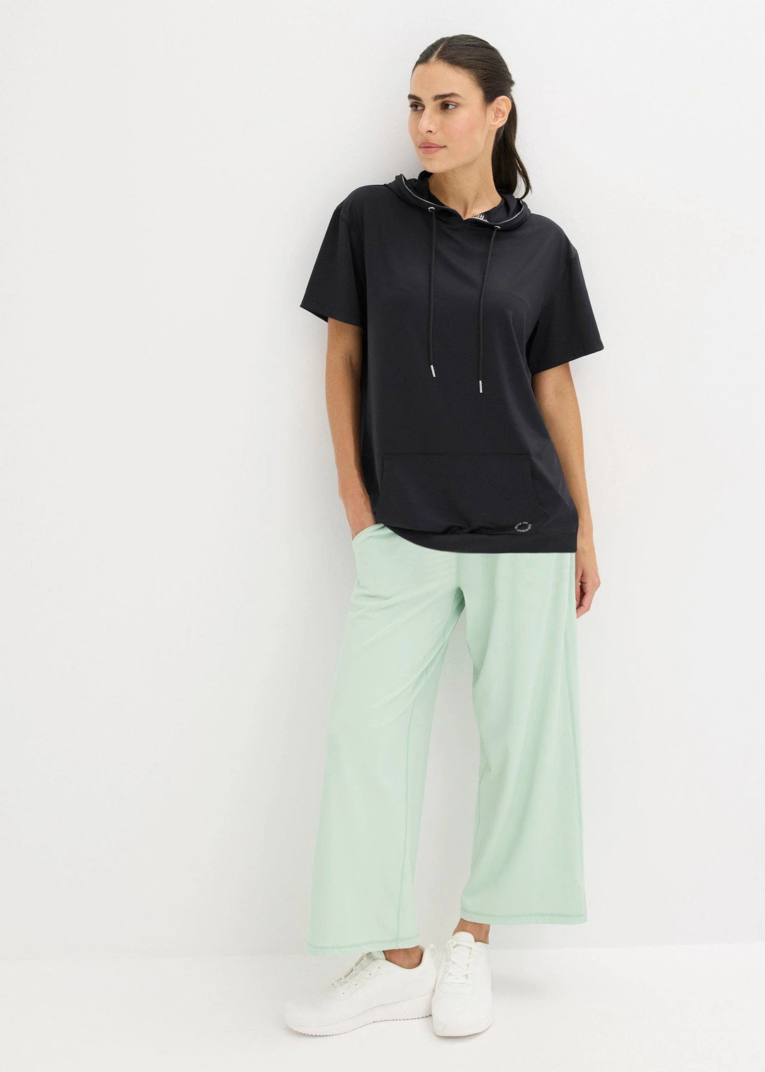 T-shirt de sport oversize avec capuche, séchage rapide - 2