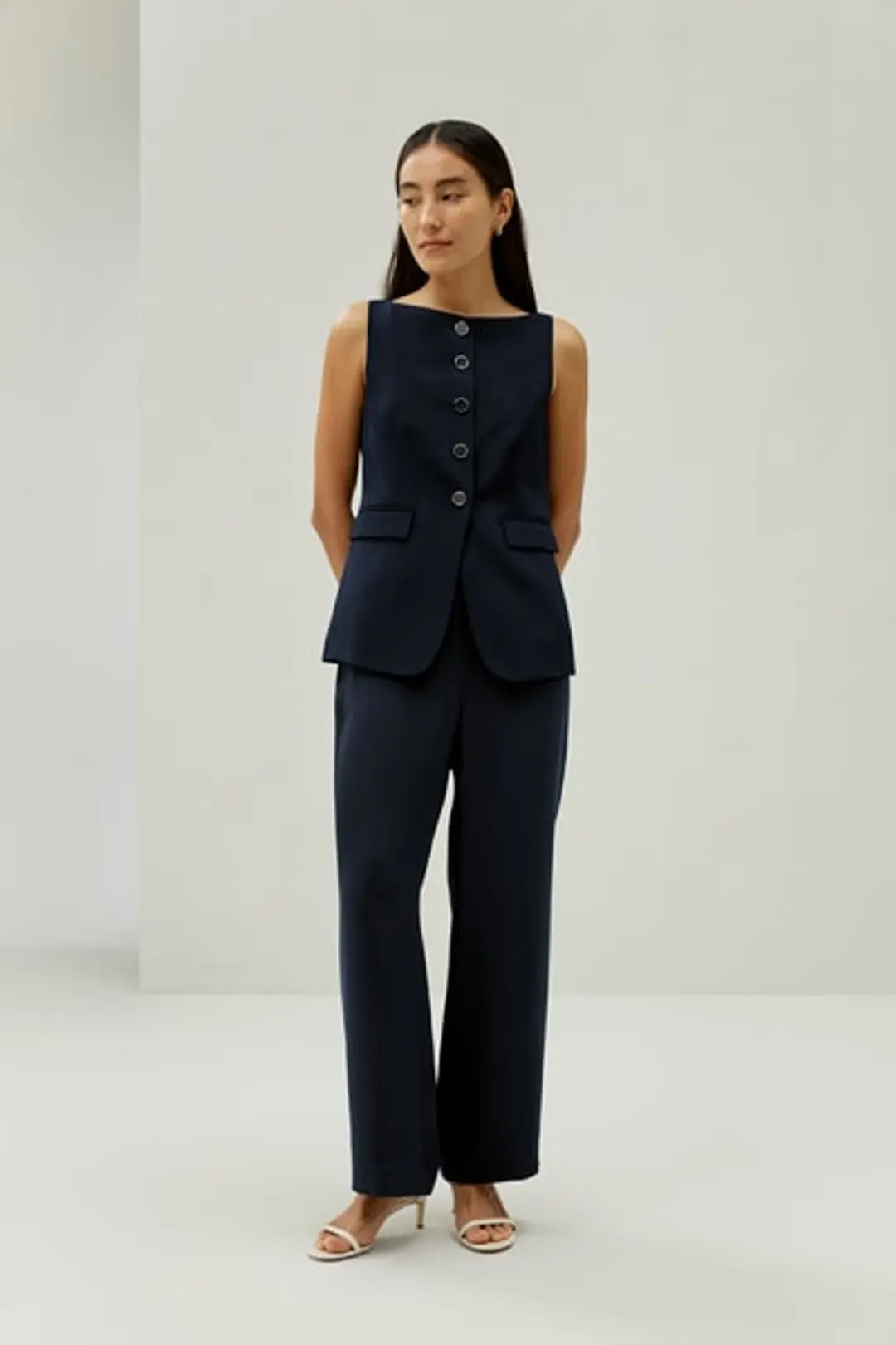 Gilet en soie à boutons