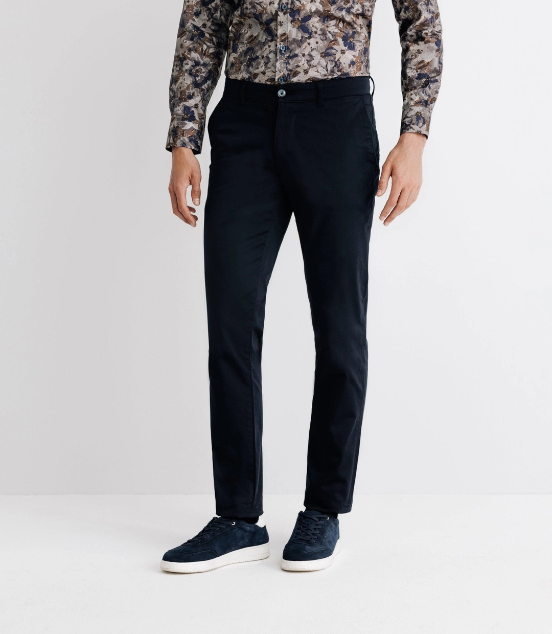 IZAC - Pantalon chino satin marine