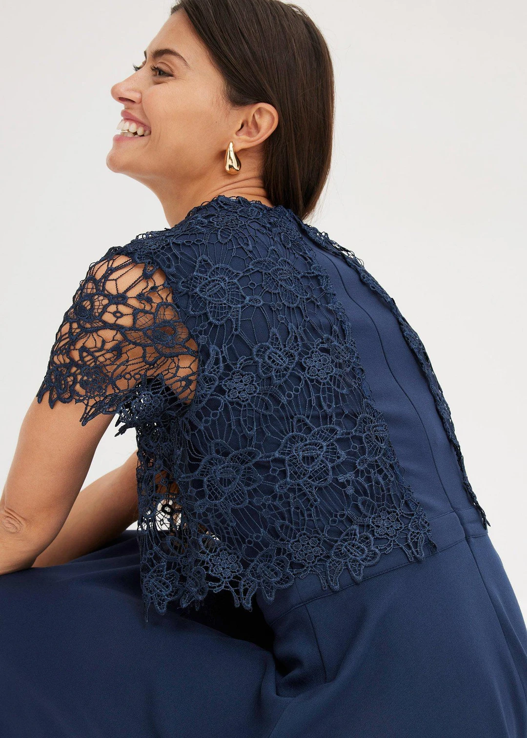 Robe midi avec empiècement dentelle - 3