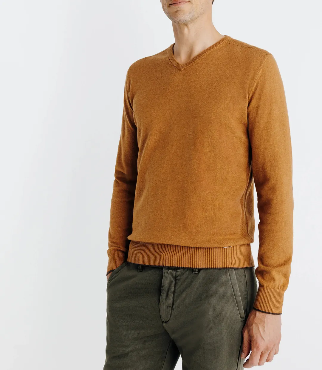 IZAC - Pull col V manches longues camel