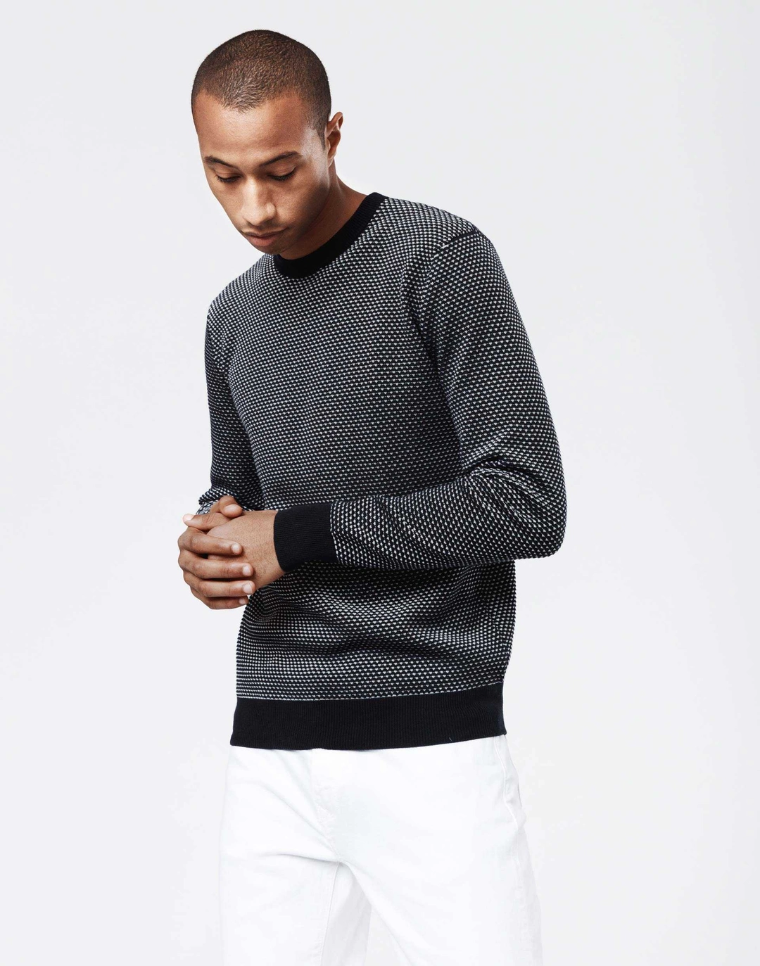 IZAC - Pull col rond blanc/marine ''Napoleon''