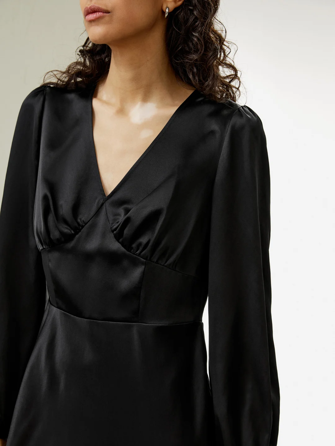 LILYSILK Robe De Soie Rouge Décolleté En V, Forme Ajustée 100% Soie Bonne Qualité Lavable En Machine 44