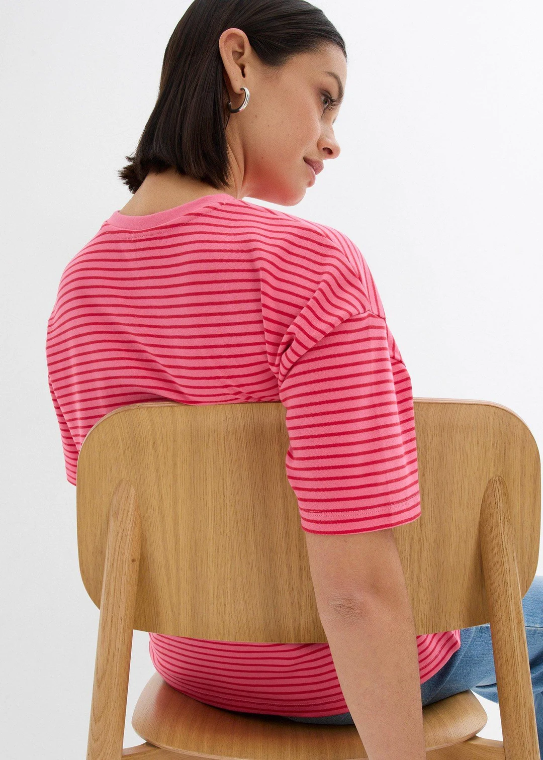 T-shirt rayé avec broderie