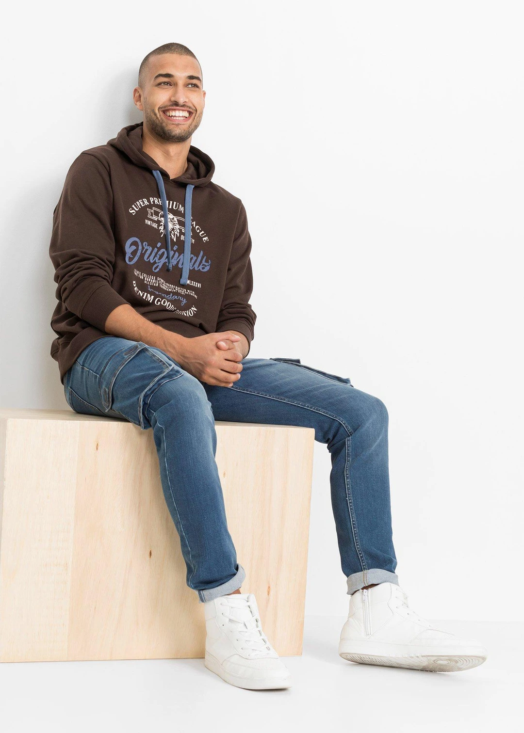 Sweat-shirt à capuche coupe confort - 2