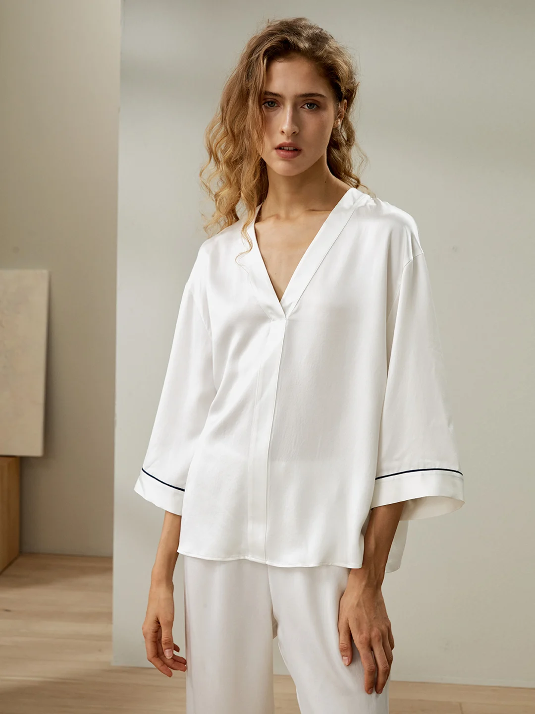 LILYSILK Pyjama En Soie Pour Femme Rose Col En V Taille Mi-Haute 100% Soie Pure Maintient L'Hydratation Pour Mieux Dormir S