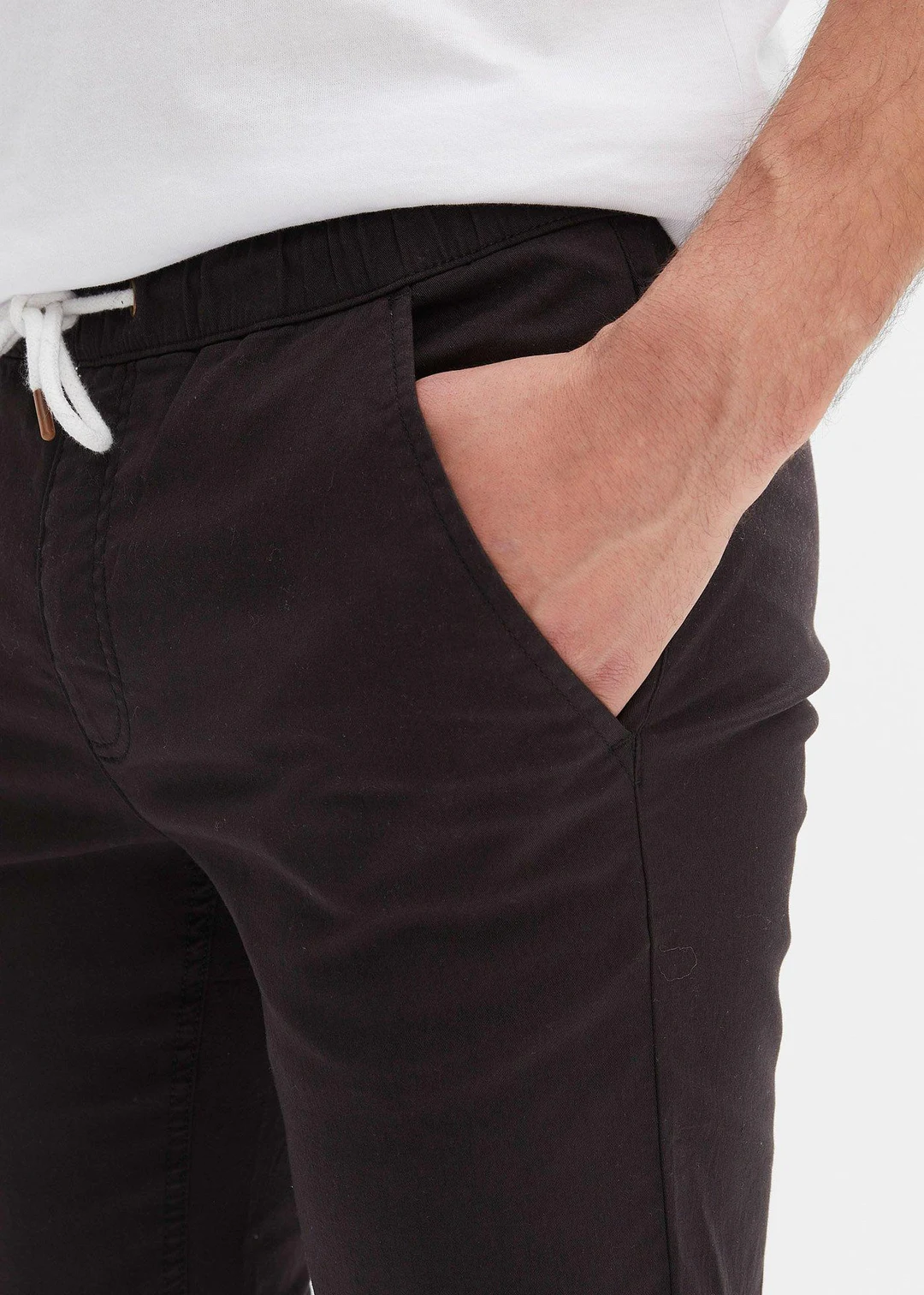 Pantalon droit regular et extensible à taille élastiquée