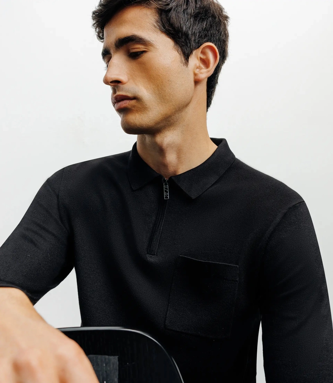 IZAC - Pull col polo zippé en maille fine noir