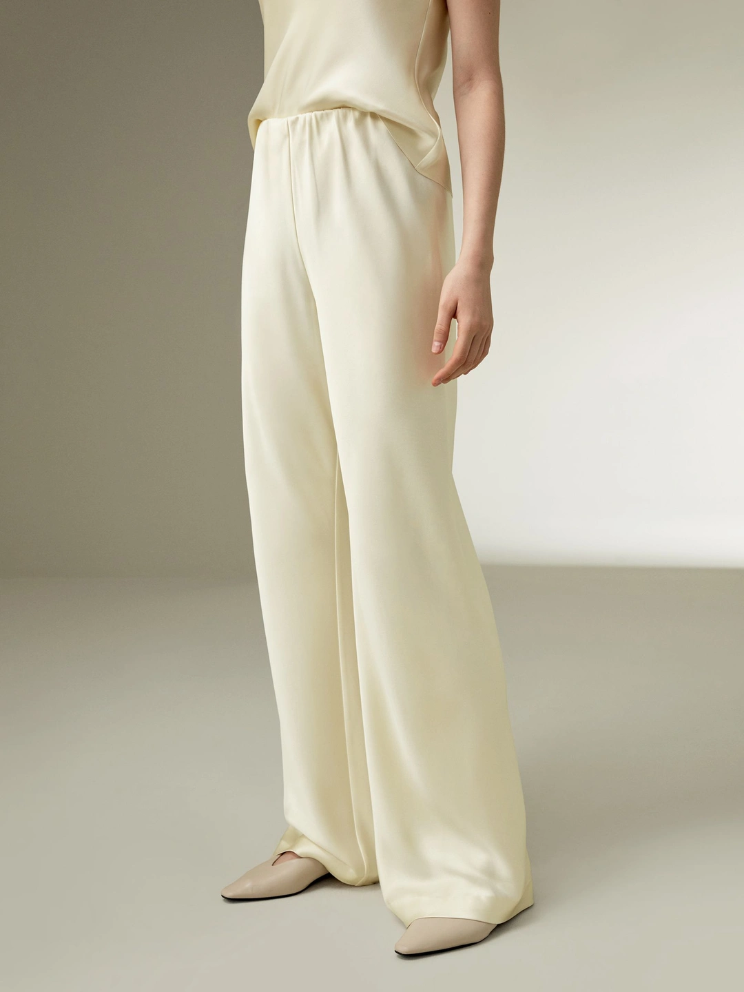 LILYSILK Pantalon En Soie Naturelle Femme Coupe En Biais Intégral Soie De Mûrier Coupe Régulière Facile À Assortir Bleu Minuit Petite 36