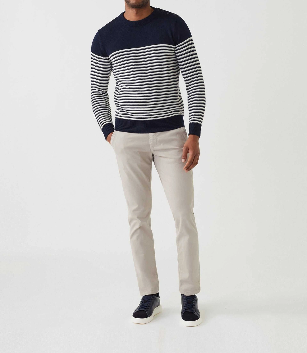 IZAC - Pull col rond marine ''Skanders''
