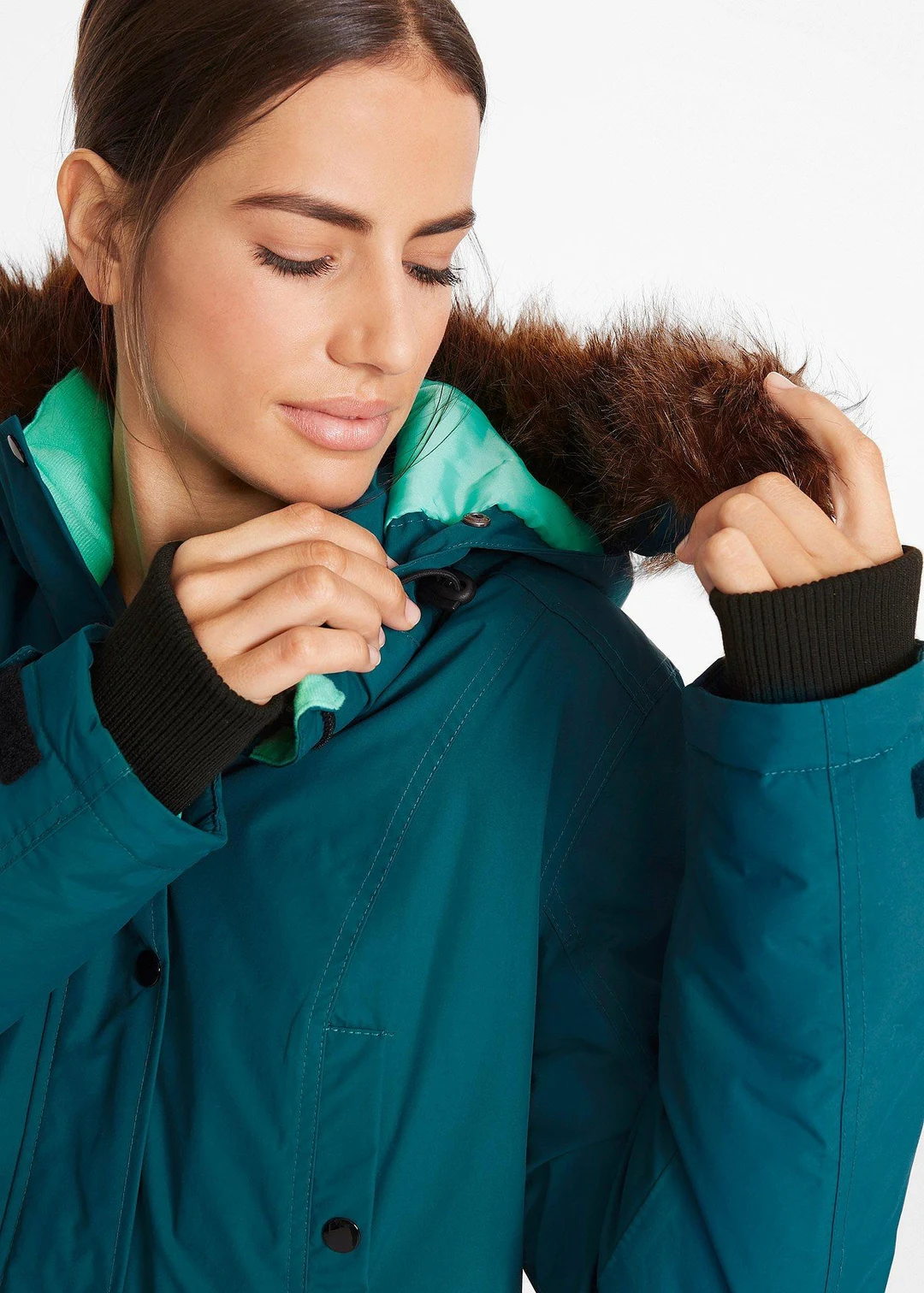 Parka outdoor imperméable et technique à capuche - 3