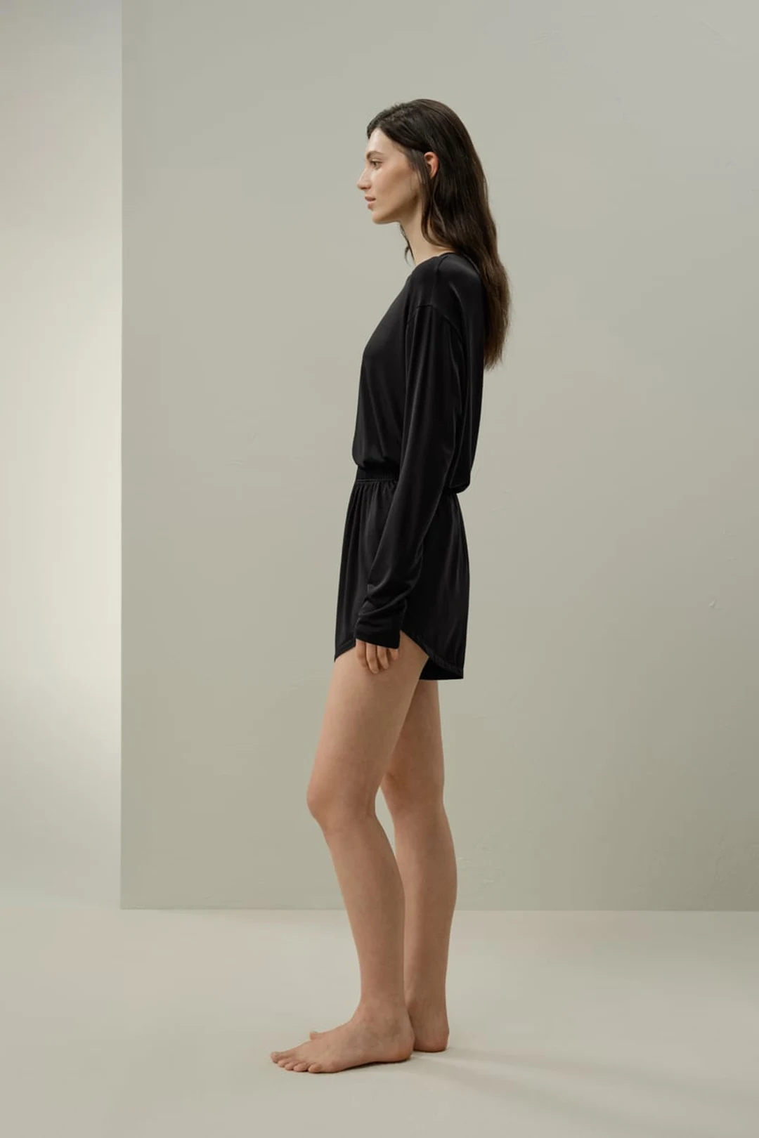 LILYSILK Short Jersey Silk Breeze Noir XS Femme - Léger, Respirant et Doux pour l'Été