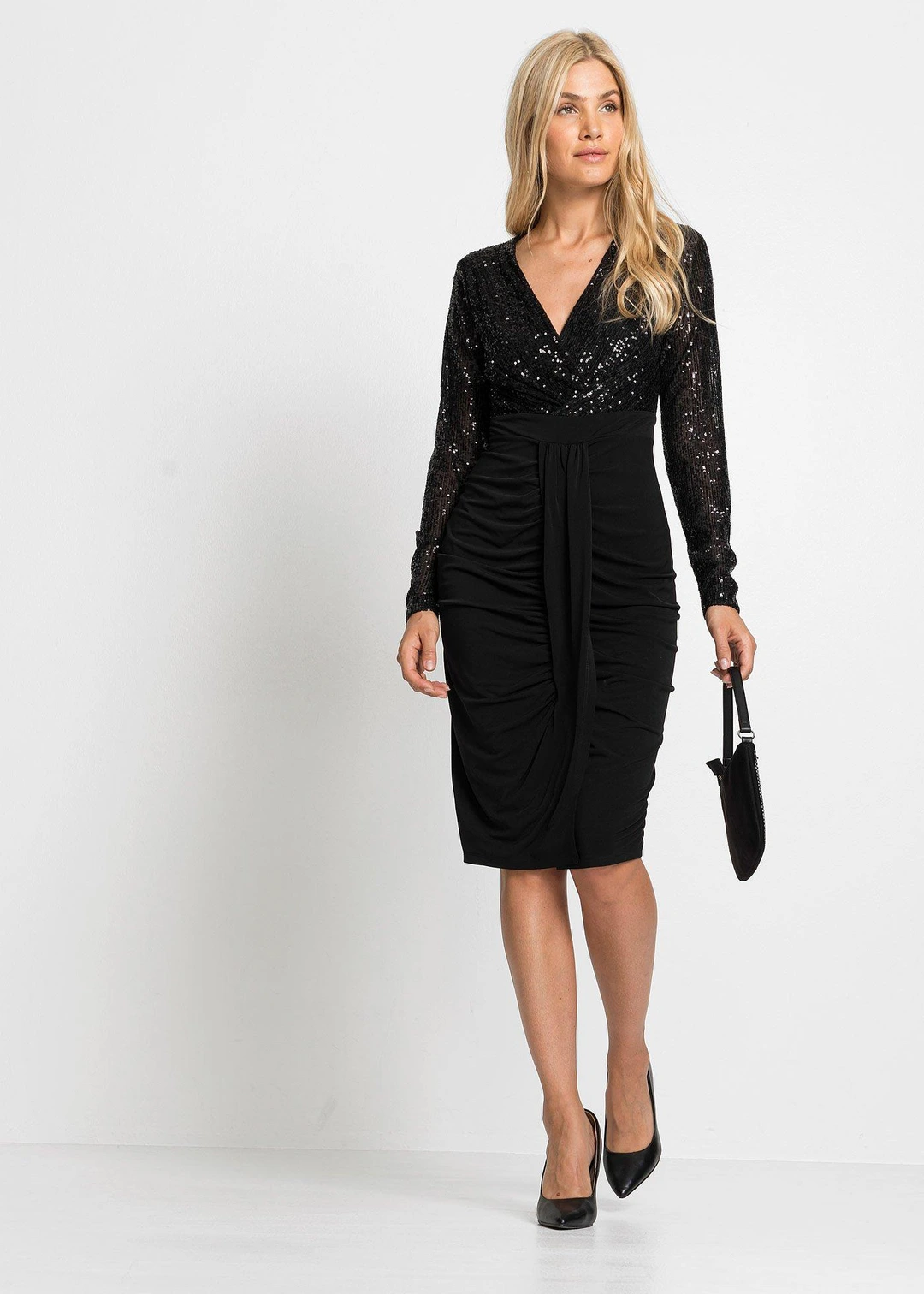 Robe en jersey à sequins et drapé