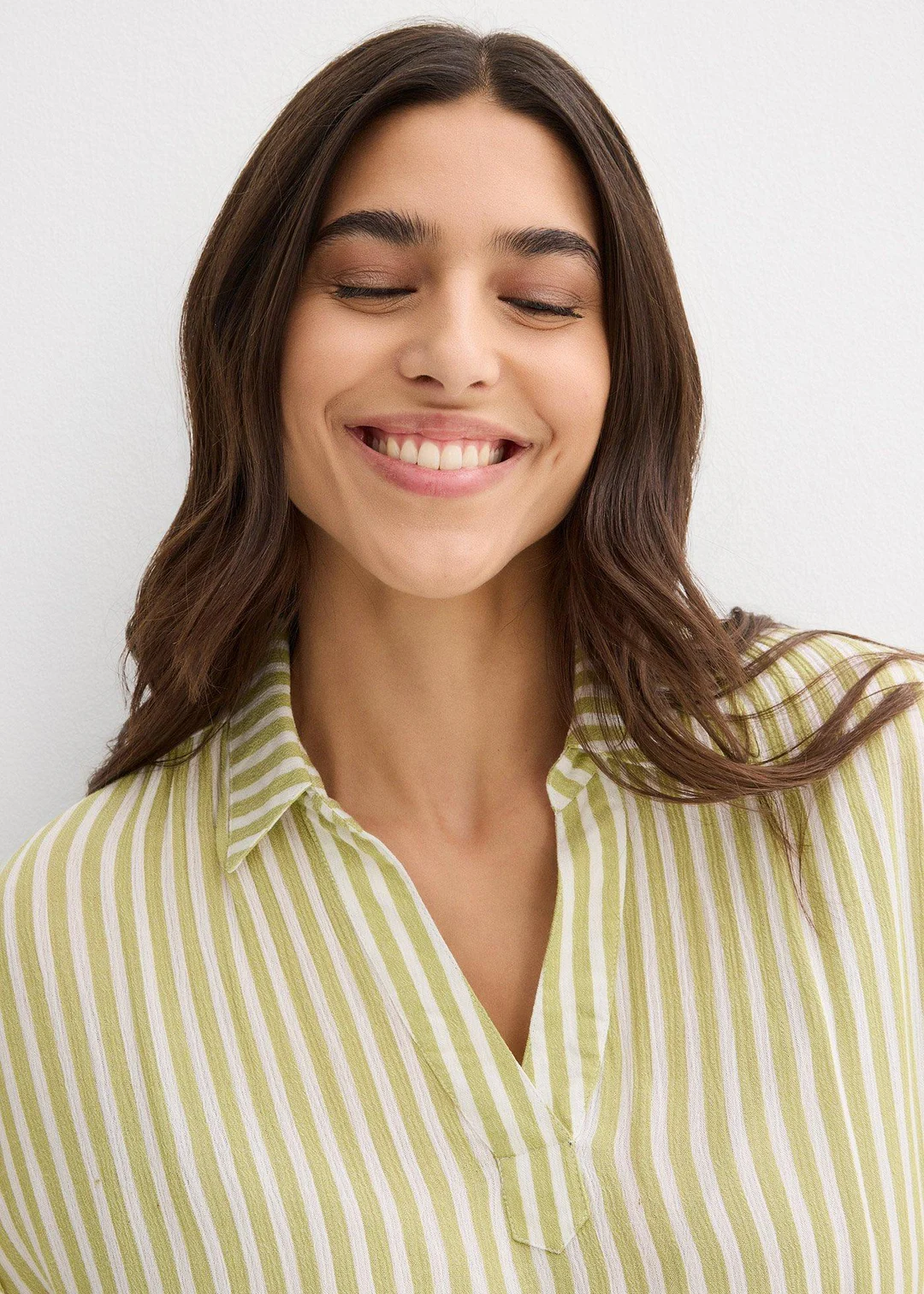 Blouse manches courtes en viscose fluide - 3