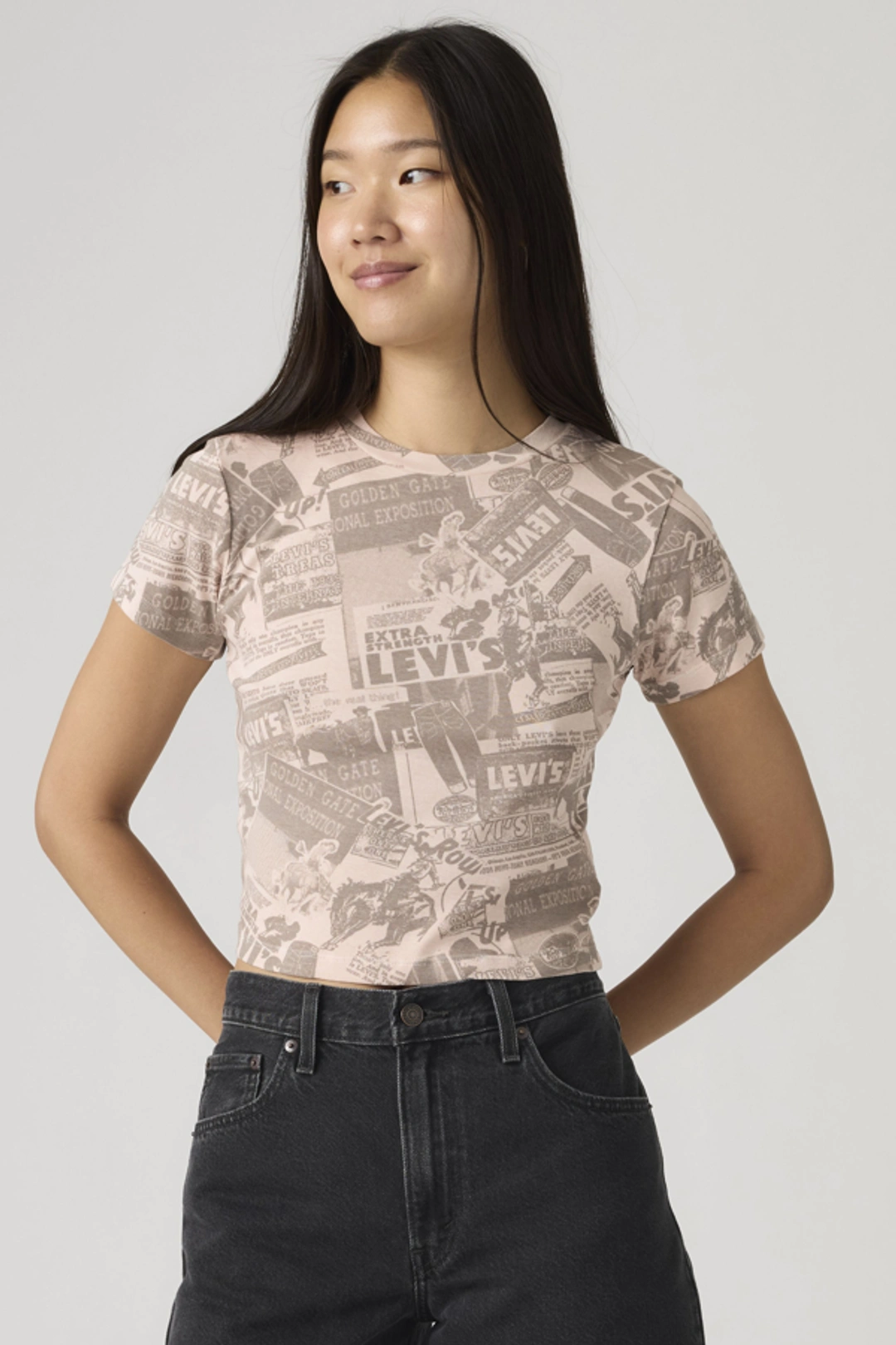 Levi's T Shirt Graphique Essential Sporty - Femme - Noir / Pirate Black - XS