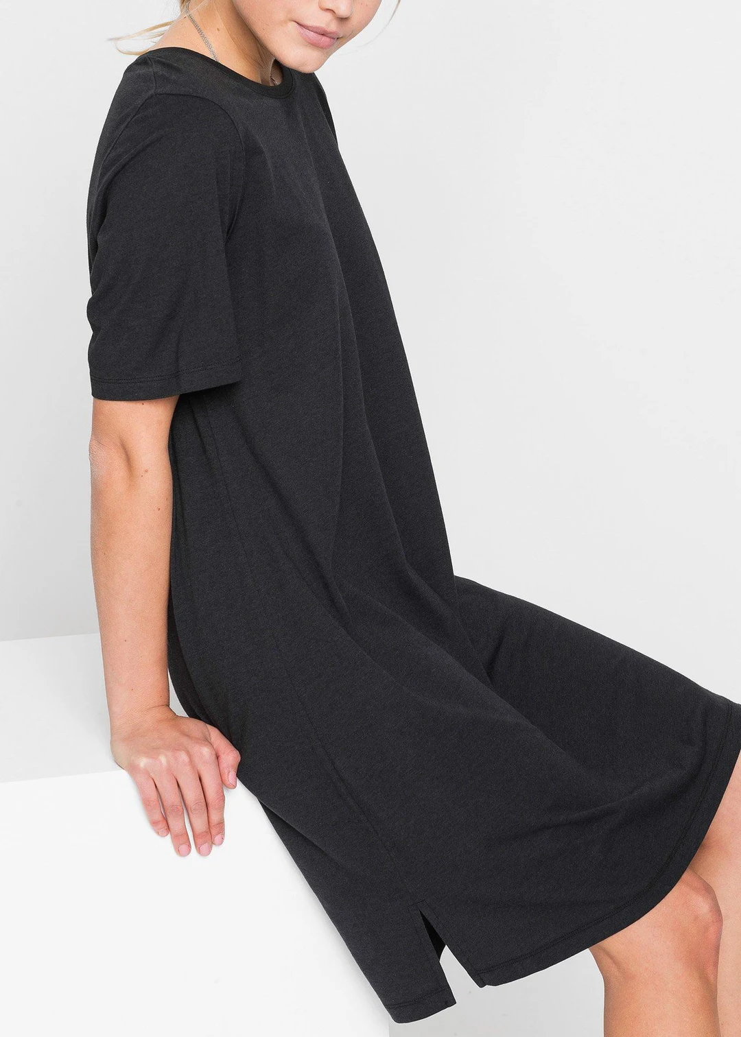Robe T-shirt oversize - 3