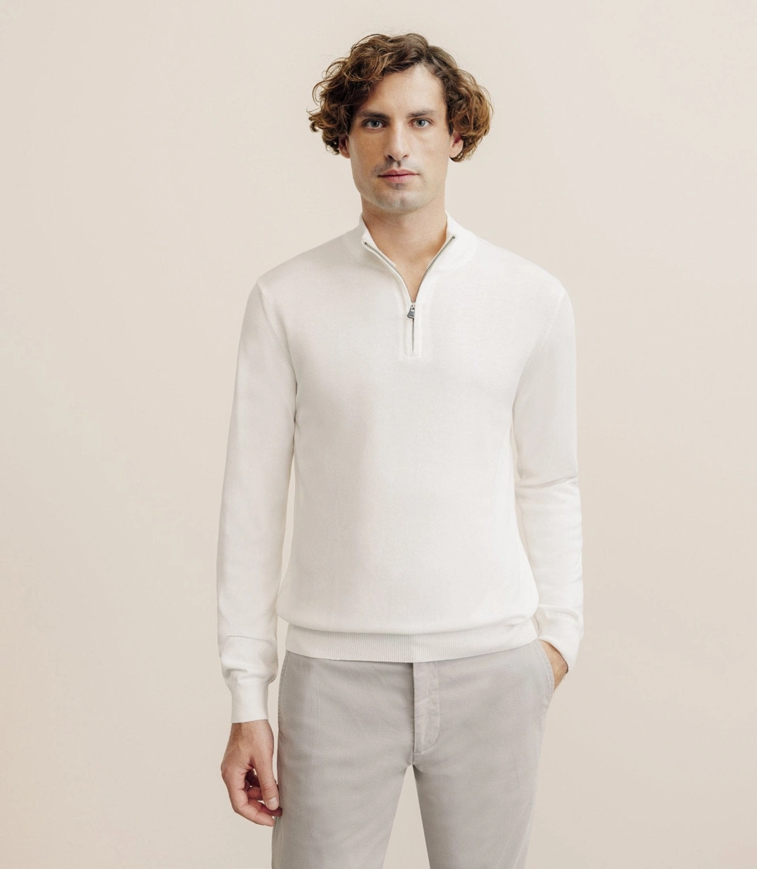 IZAC - Pull col montant demi zippé écru