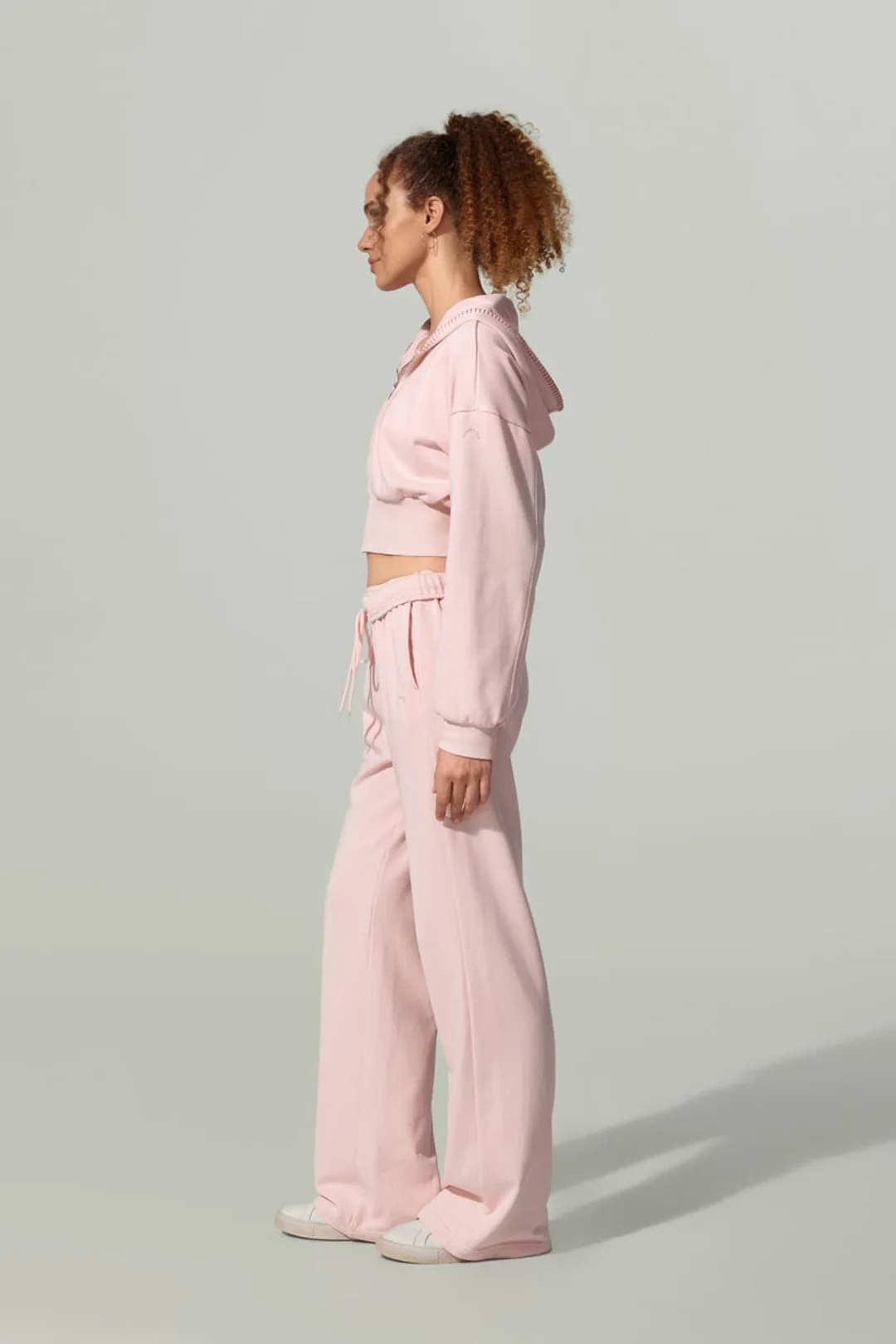 LILYSILK Sweat à Capuche Seamflow Drift Gris Chiné S - Doux, Respirant et Confortable en Soie Mélangée, Coupe Courte
