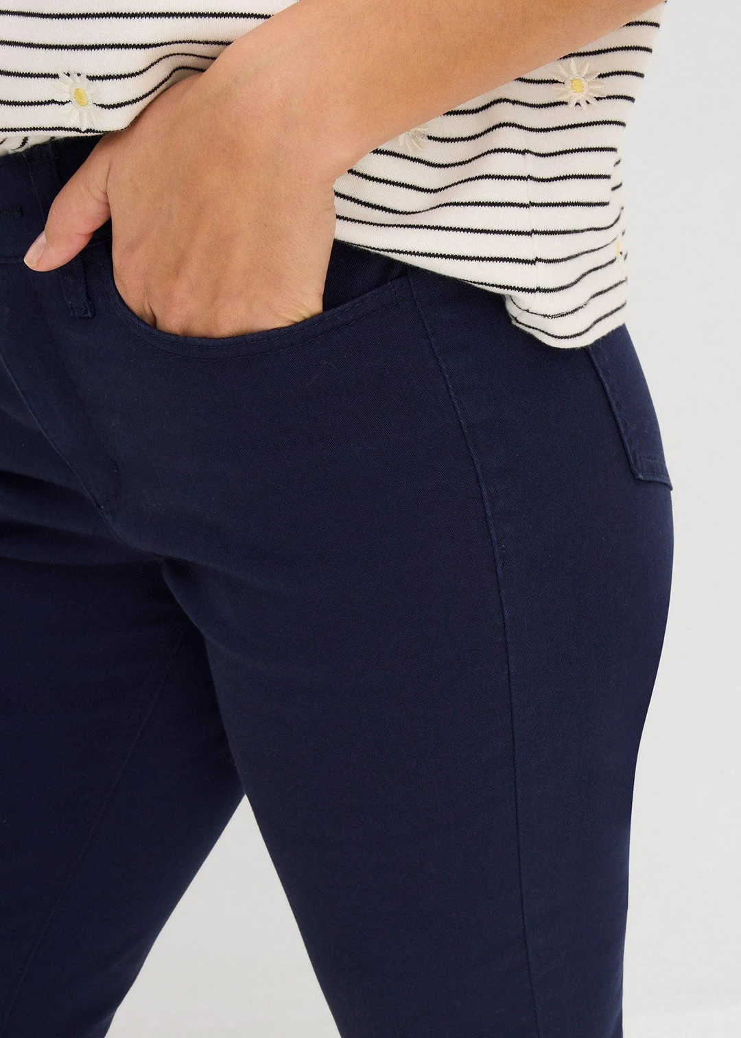 Pantalon corsaire à taille élastiquée - 3