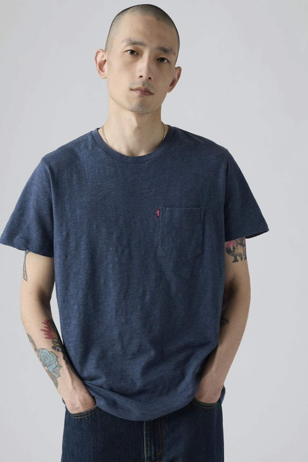 Levi's T Shirt À Poche Classic - Homme - Noir / Mineral Black - XS