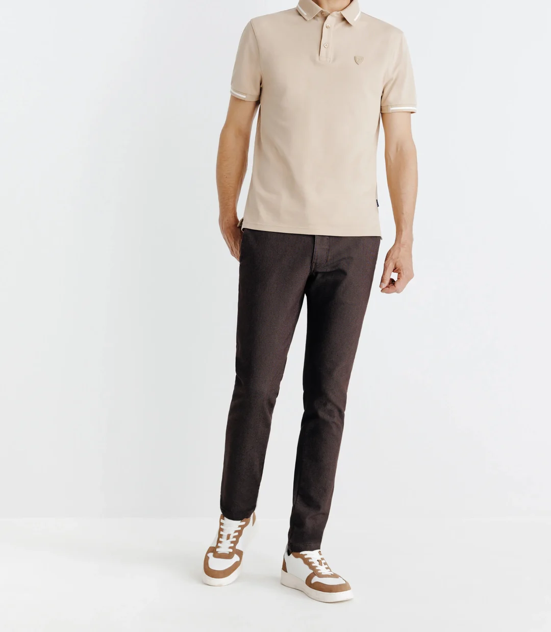 IZAC - Polo avec rayures sur le col beige