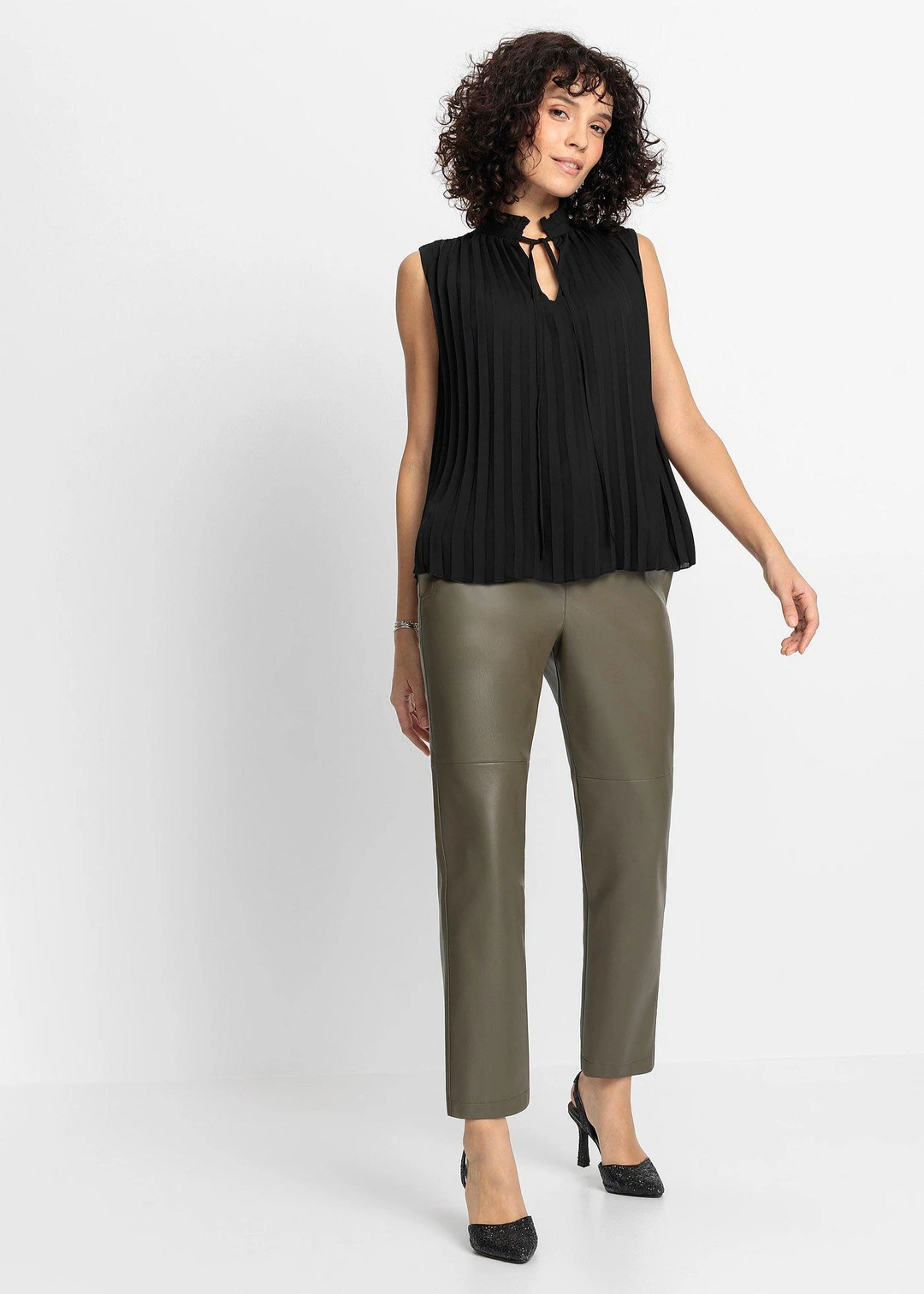 Blouse plissée sans manches - 2